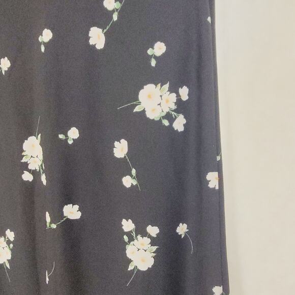 Elodie black dainty floral Aline pull on midi skirt Size small Romantic Girly - Picture 4 of 8